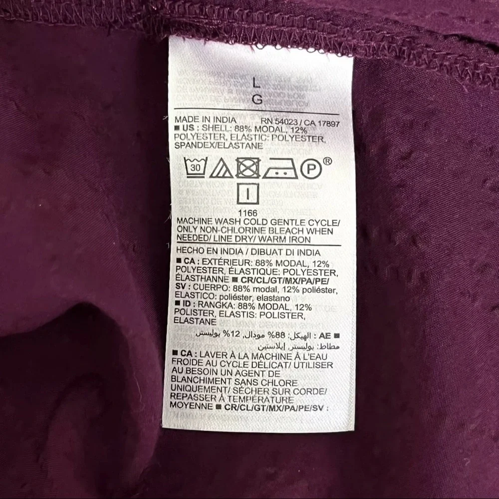 Old Navy Womens Seersucker Smocked Babydoll Blouse Peplum Peasant Large Purple - Picture 10 of 14